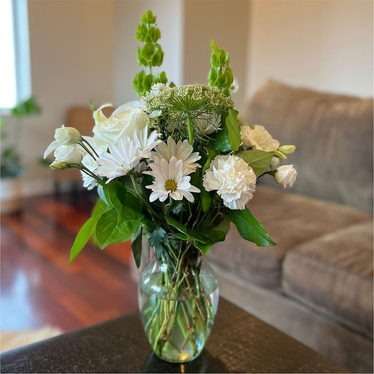 Classic Ivory – A Florist Original –  Flowers Within Hours, Palos Heights IL